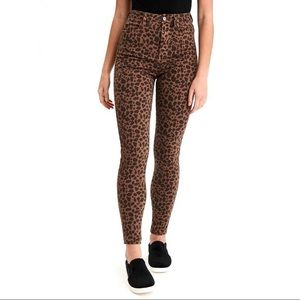 AE Leopard Jeggings